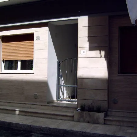 別荘 Mon Gigi グロッタンマーレ